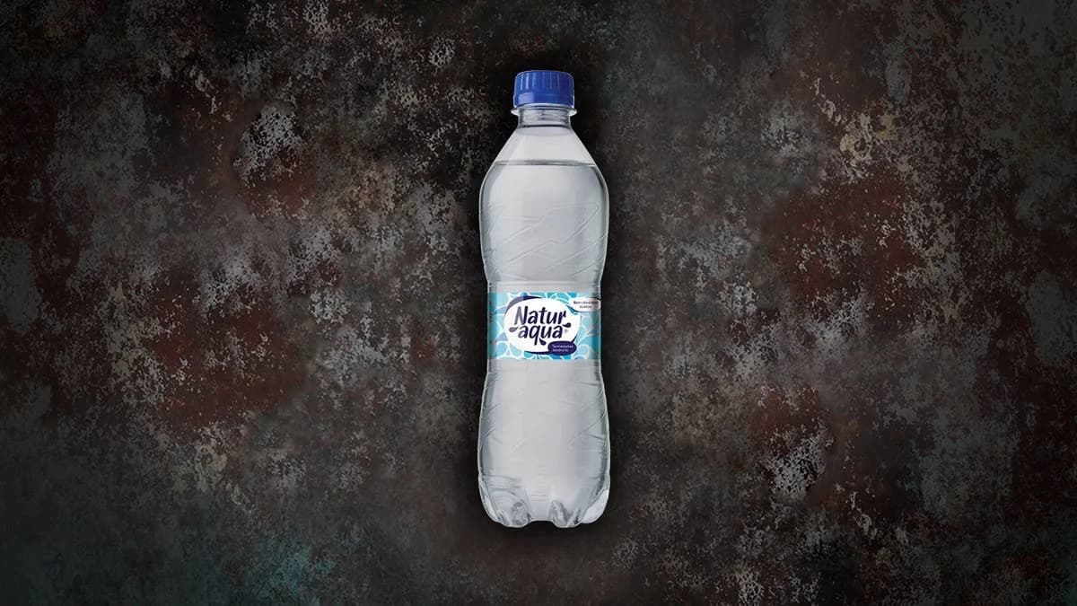 Naturaqua szénsavas ásványvíz 0,5L