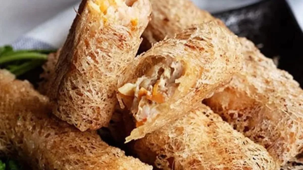 Tengeri gyümölcs tavaszi tekercs