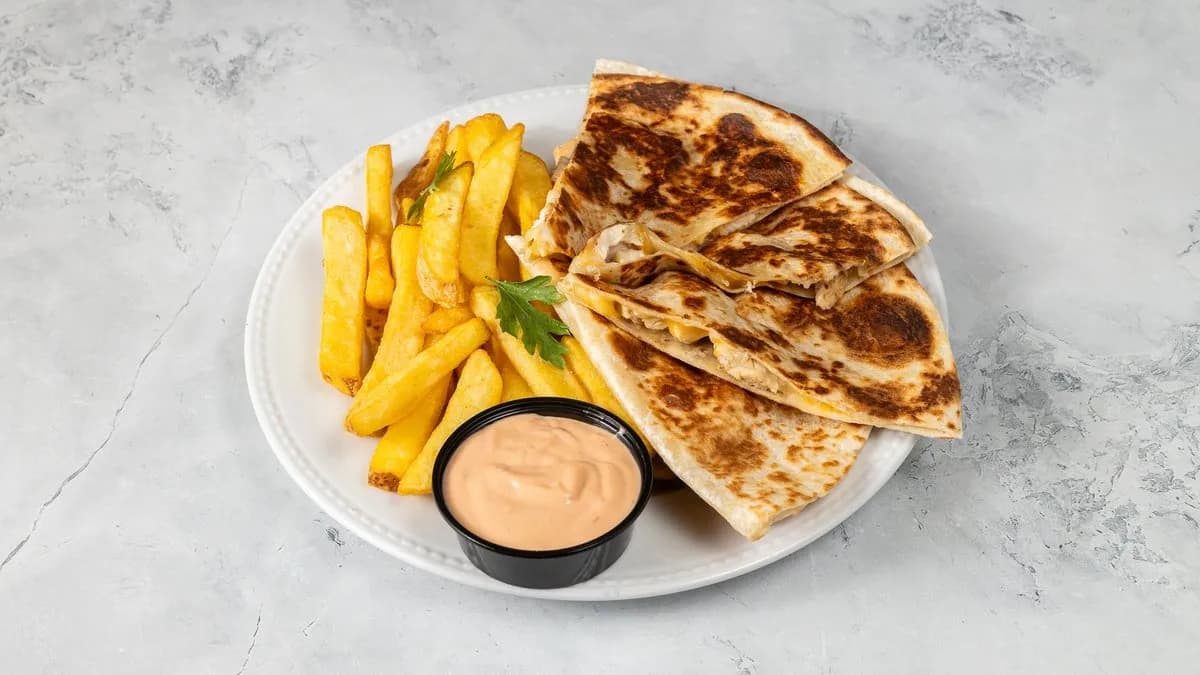 Csirkemelles quesadilla