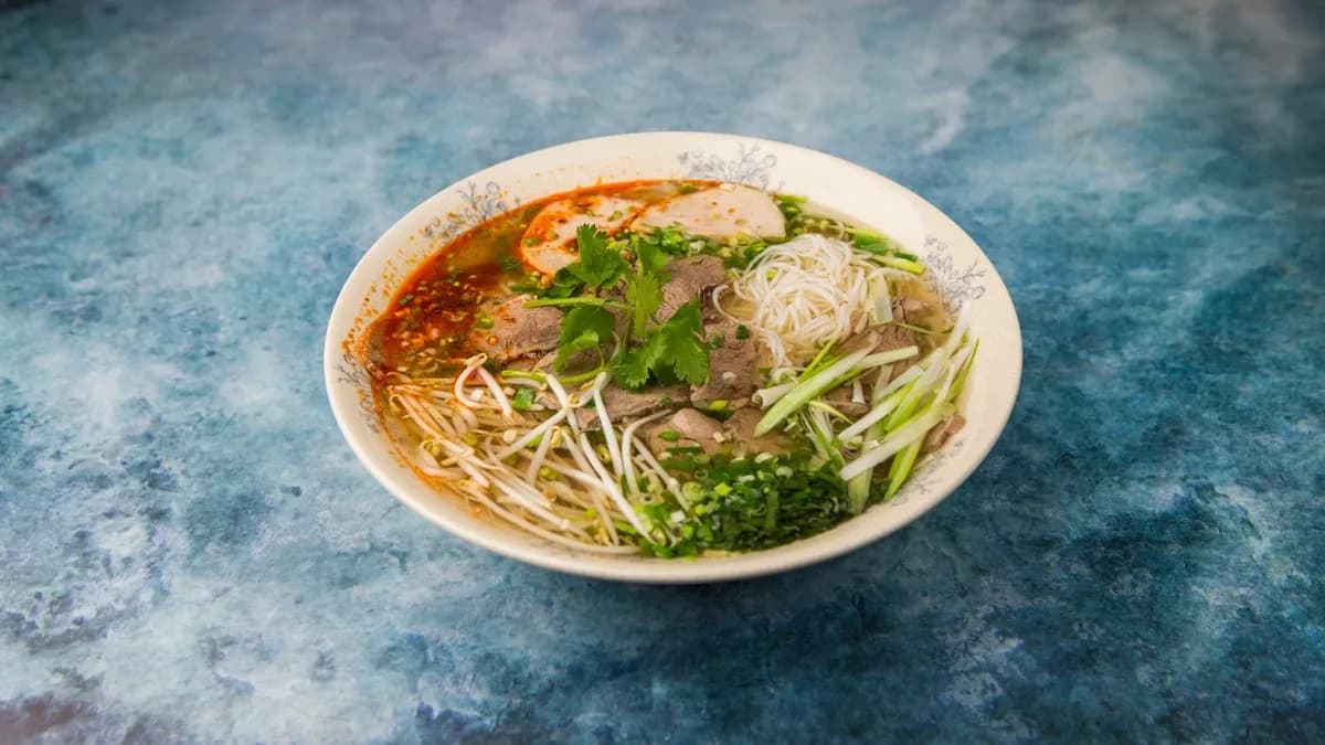 L1. Huế soup