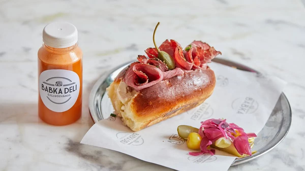 Választható Slider szendvics + Narancslé