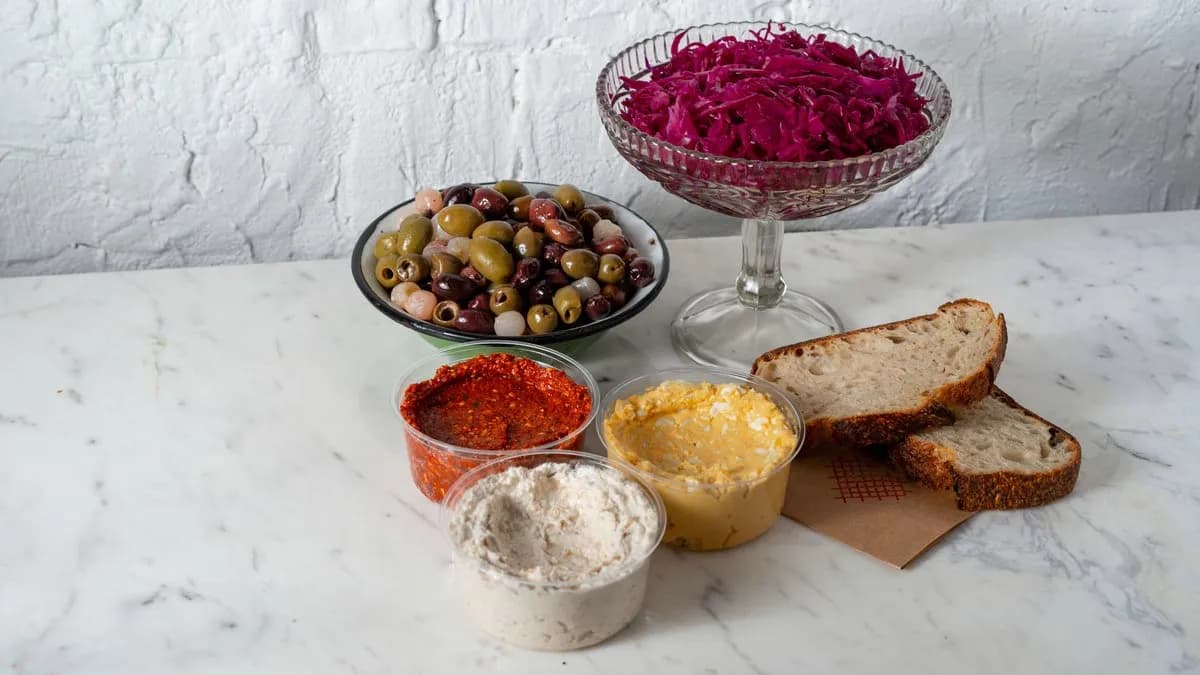 3 MEZZE&MAYO (3x300g) + 2 szelet kenyér