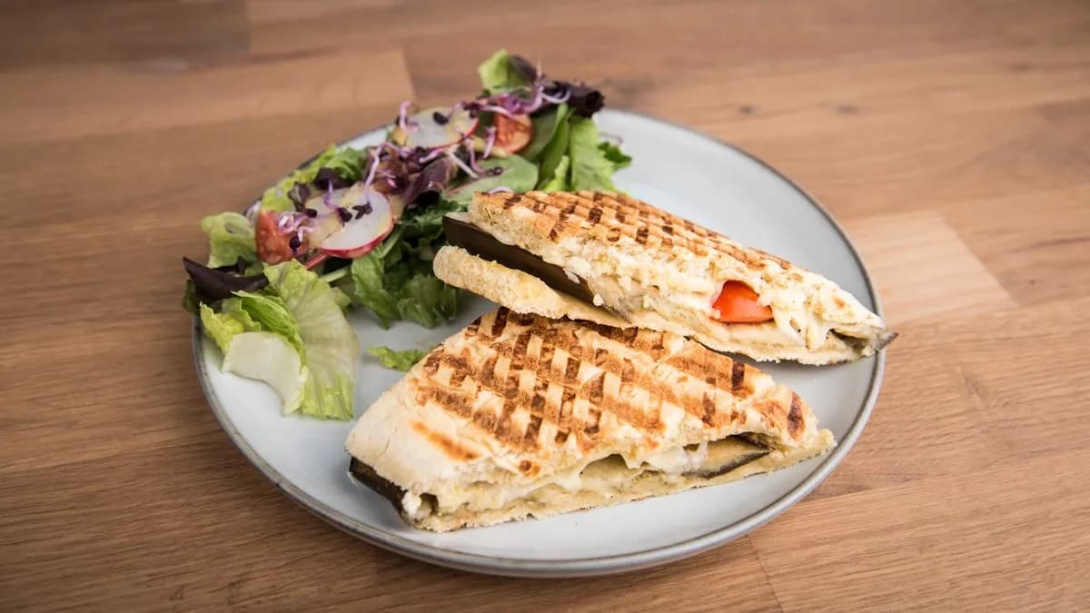 Padlizsános grill szendvics