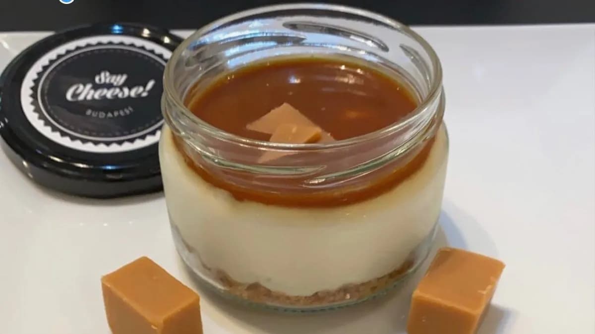 Salted caramel cheesecake
