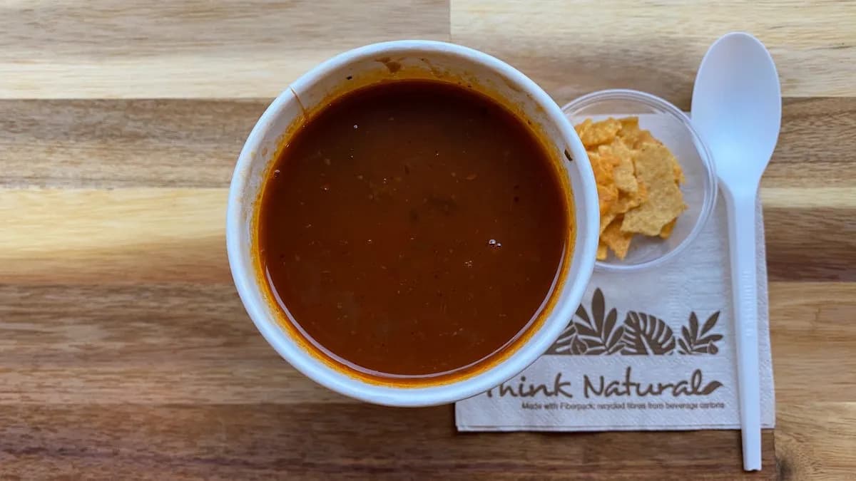 Mexikói csirke fajita leves feketebabbal és kaliforniai paprikával