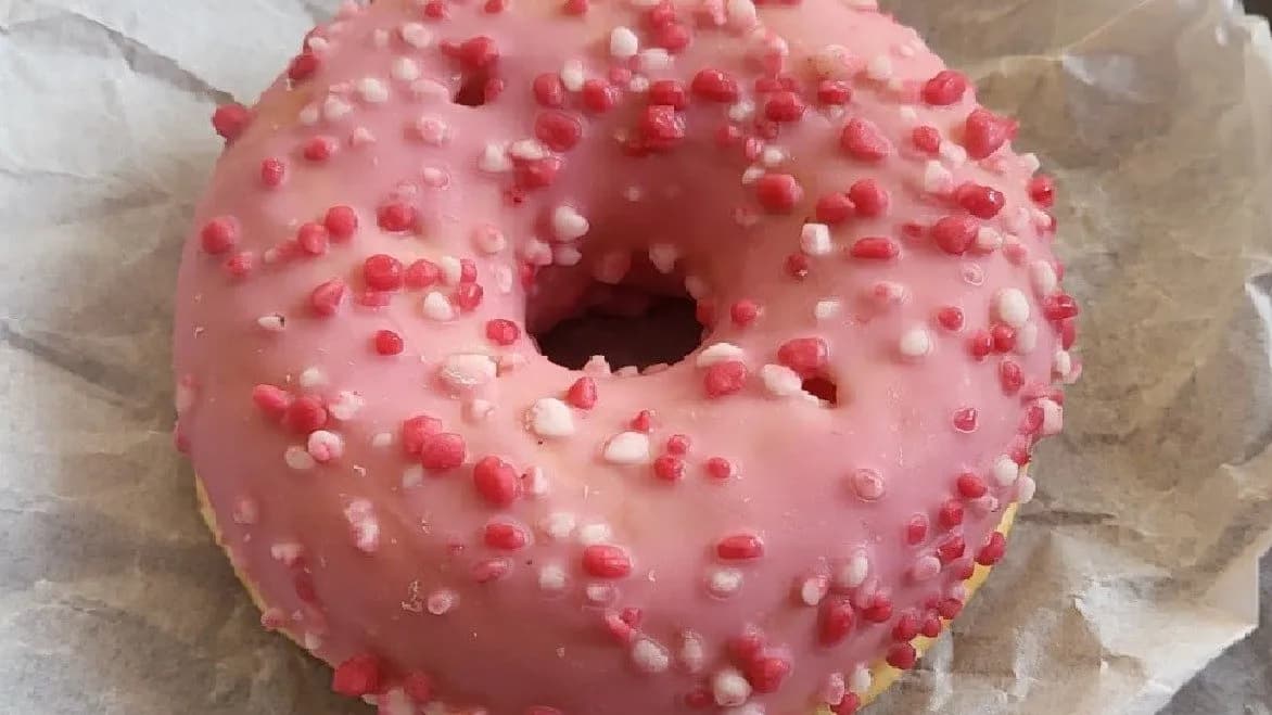 Epres Rózsaszín-fehér színes fánk