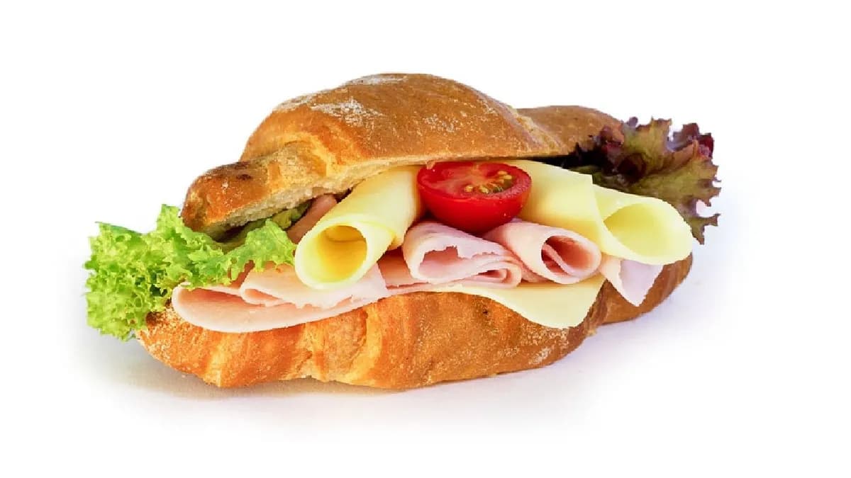 Pulykasonkás croissant