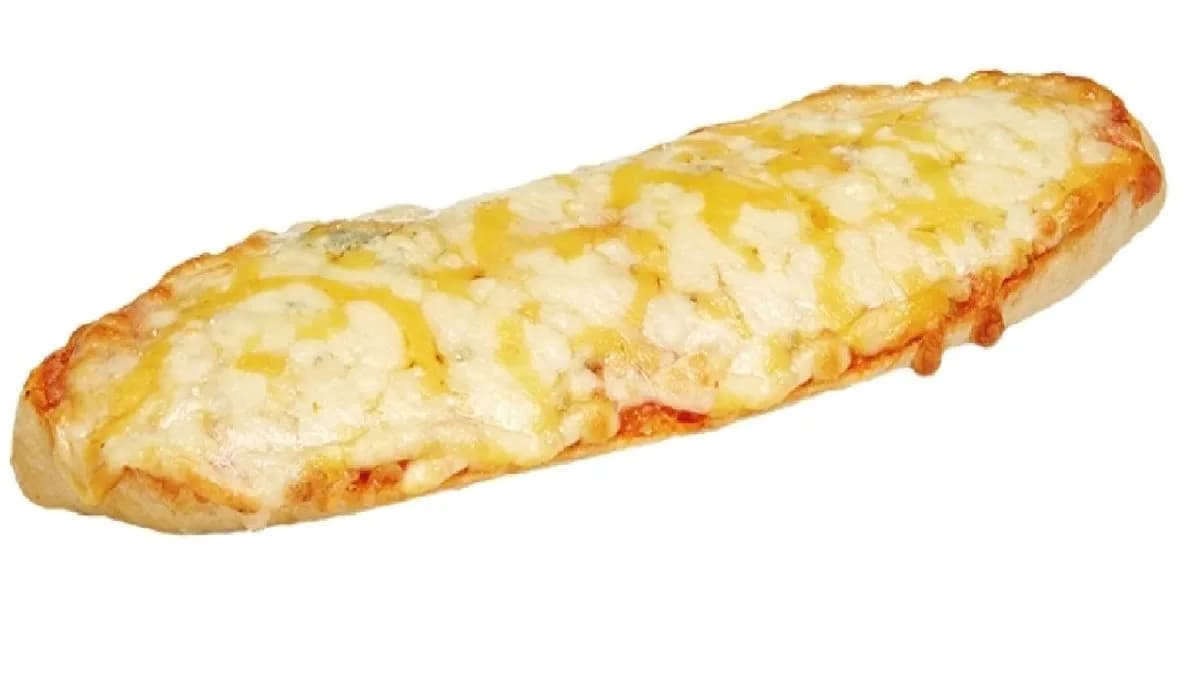 Kétsajtos melegszendvics bagettben