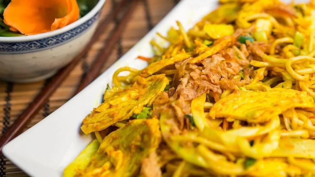 Mỳ xào / Búzatészta