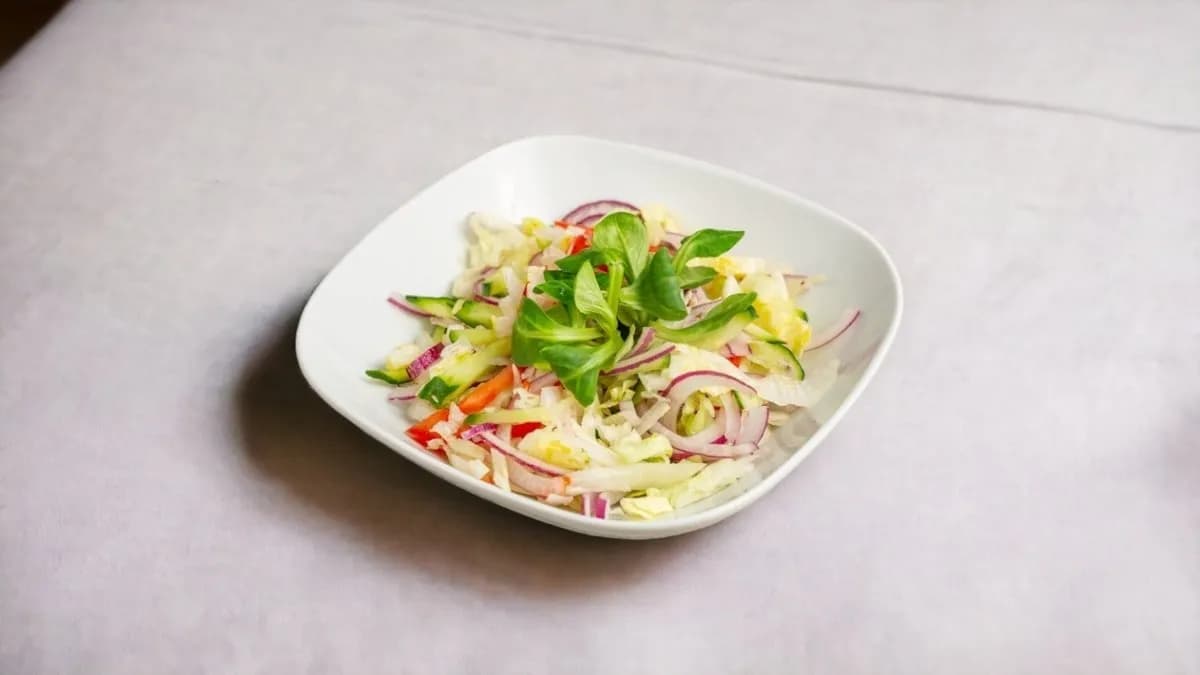 friss, vegyes saláta