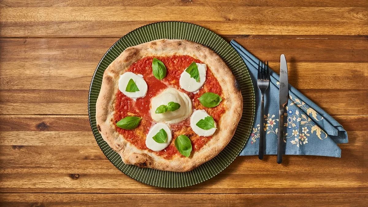 MARGHERITA D.O.P. (con bufala)