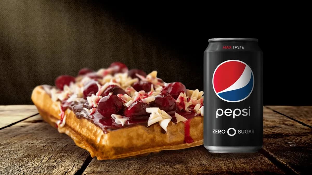 Meggyes csokis gofri + 0,33 L üdítő