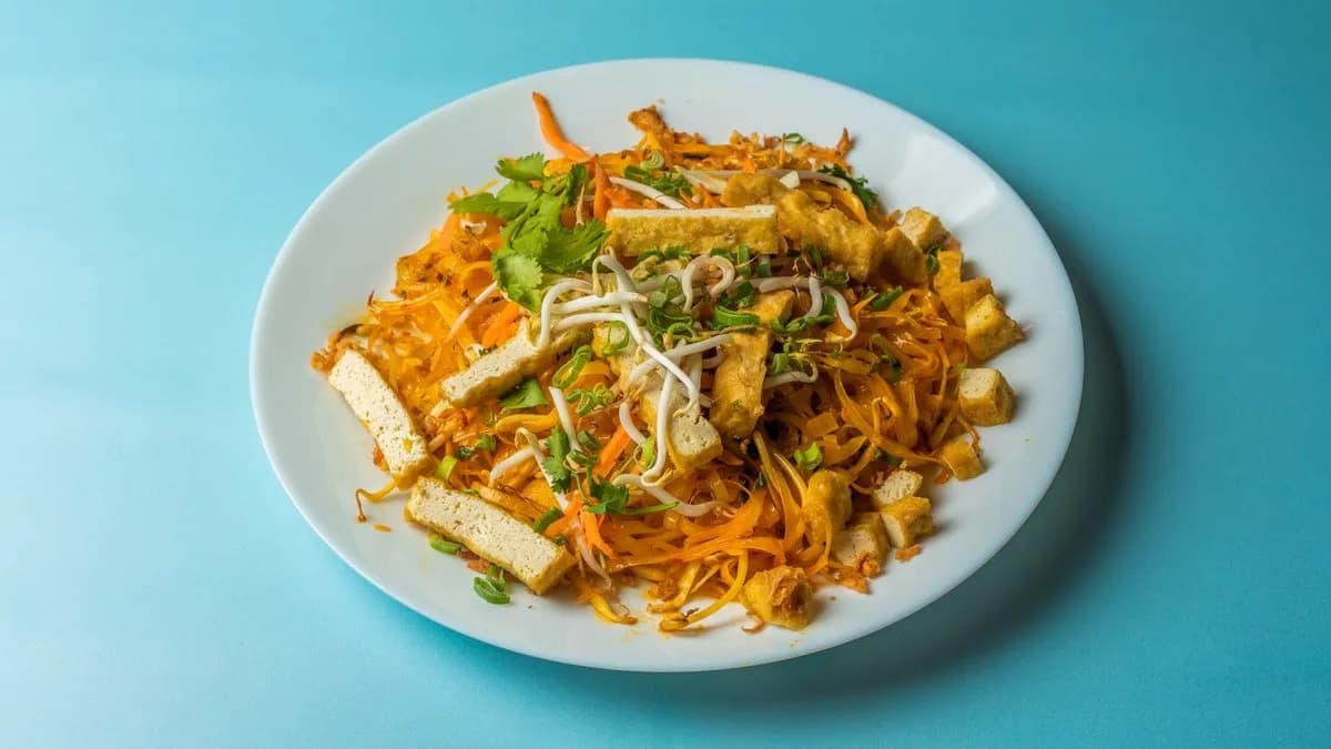 17pho. Zöldséges sült rizstészta