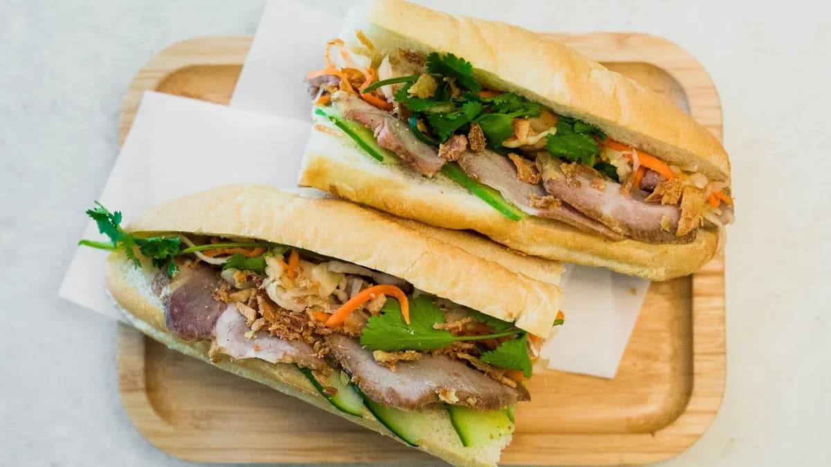 [L] Bánh mi 5 fűszeres sertés