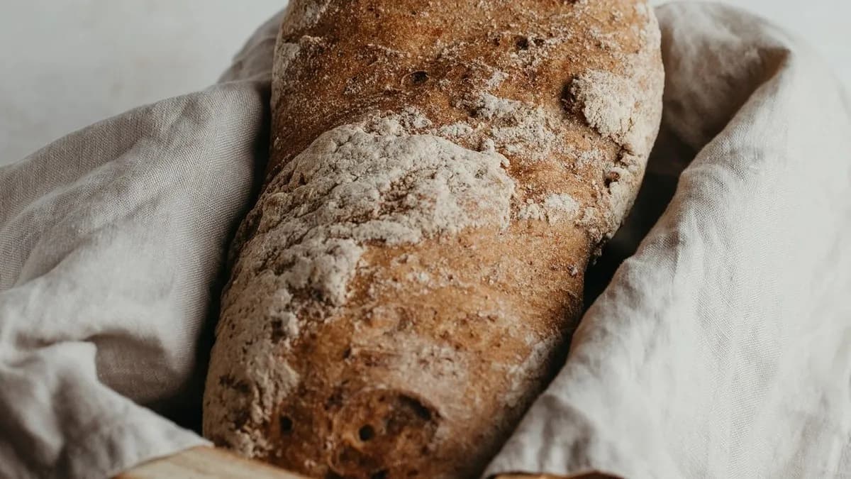 Kovászos-pirított hagymás kenyér