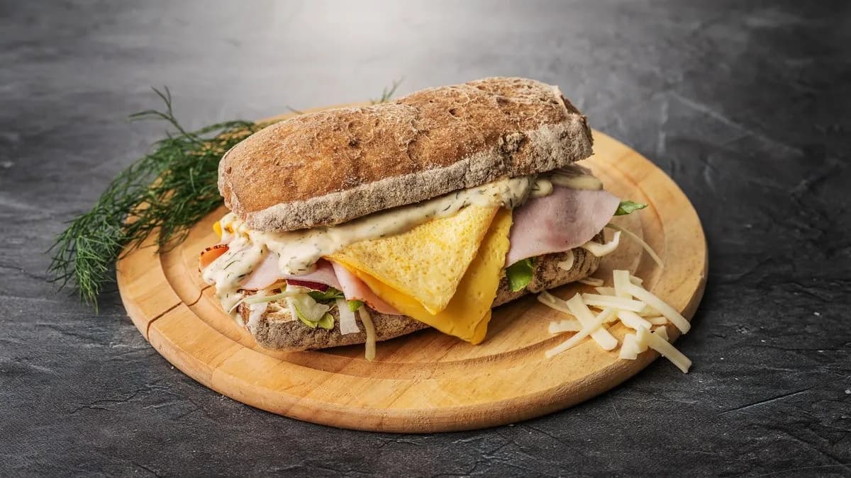 Ham&Eggs-es ciabatta