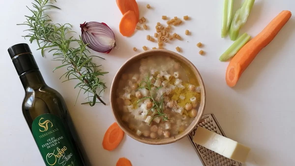 Minestrone di CECI -teljesértékű egytálétel