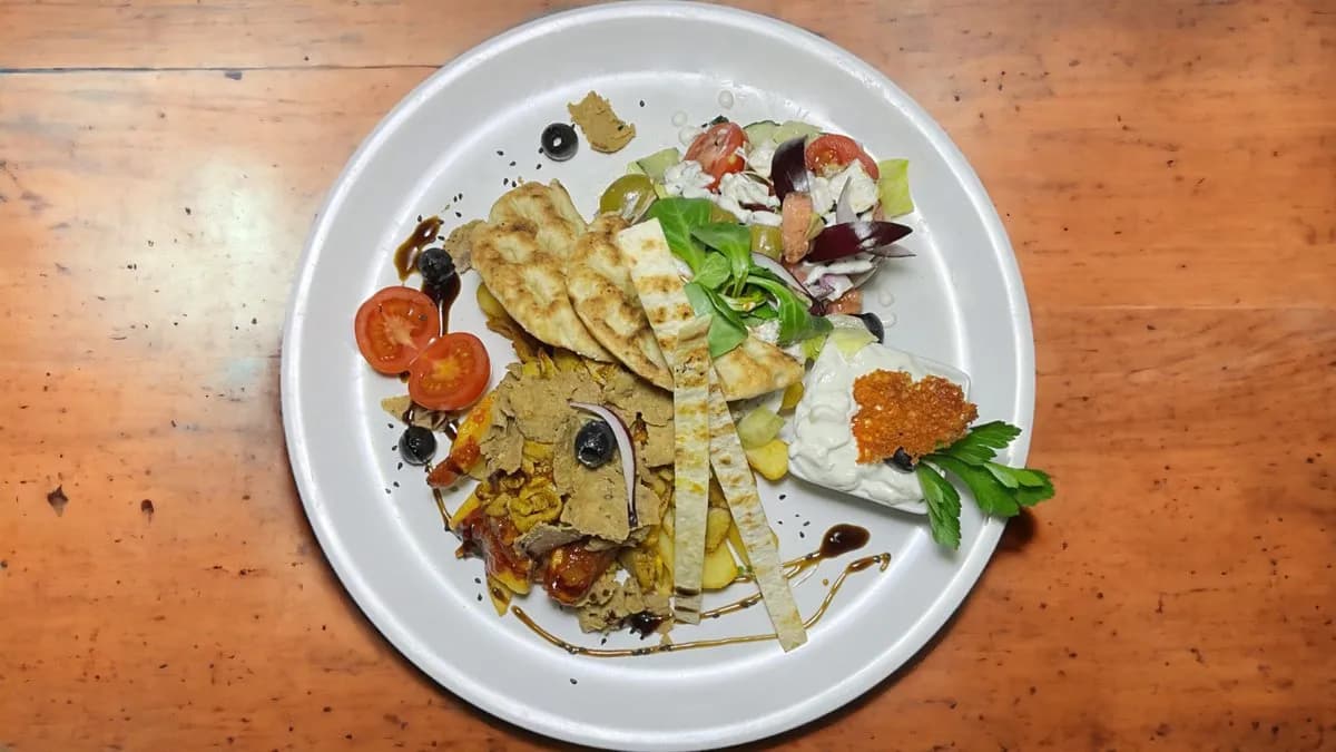 Gyros tál (borjús)