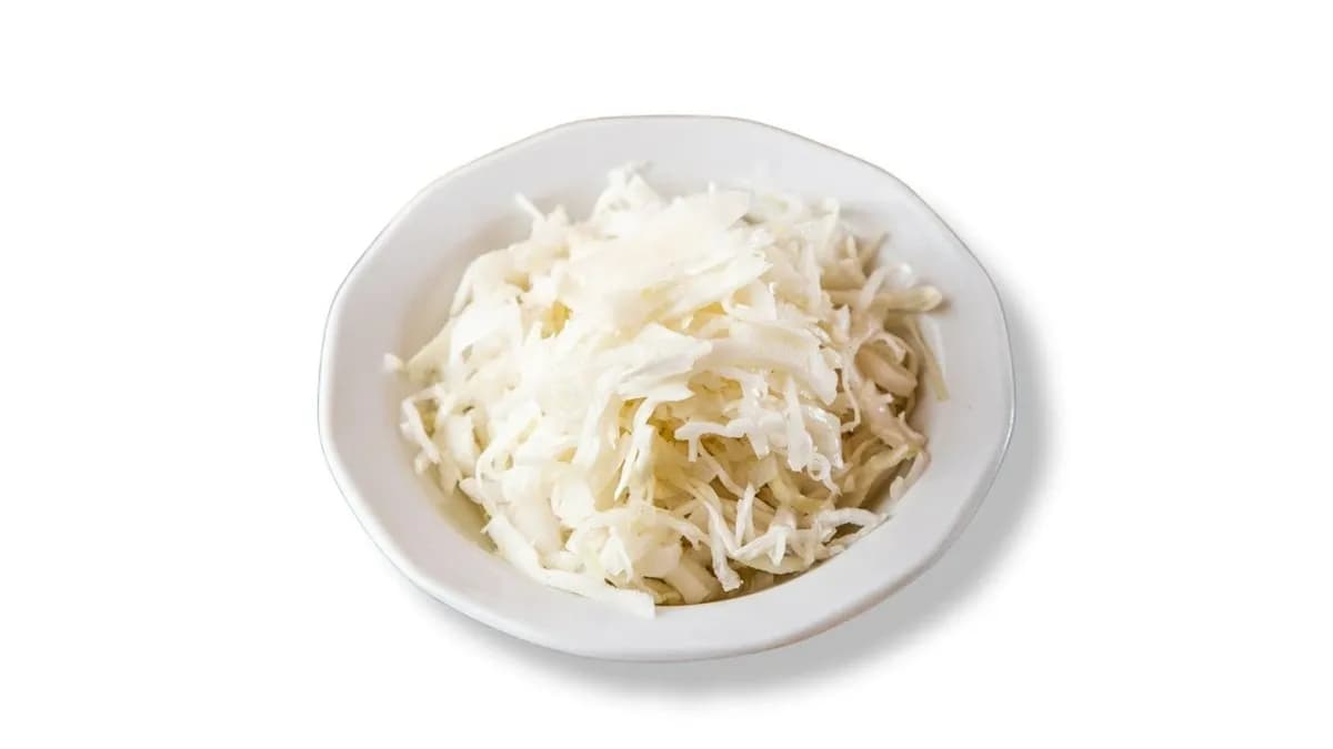 Vietnámi káposztasaláta