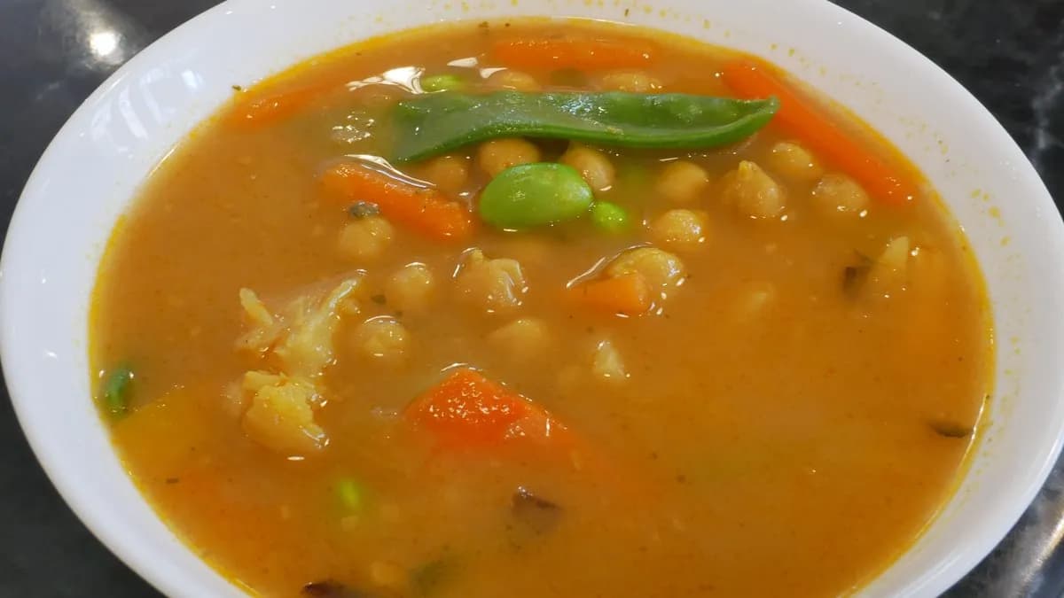 Tandoori-Masalás Csicseriborsóleves