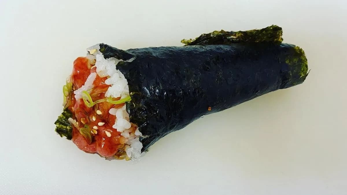 Spicy Tuna Temaki(ピリ辛ネギトロ手巻)