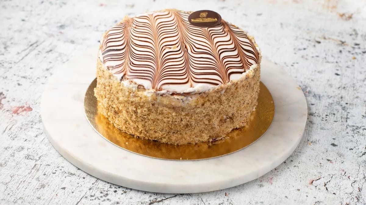 Eszterházy torta (egész)