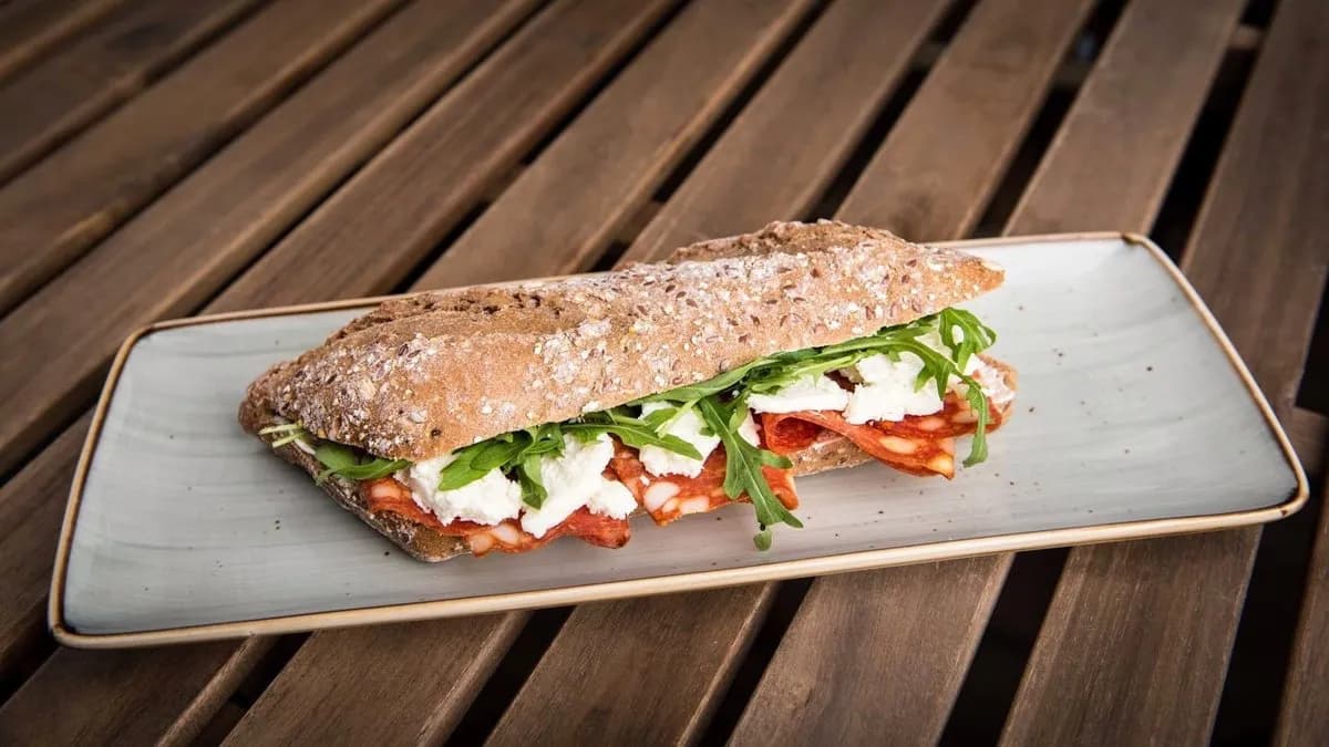 Salami piccante bagett