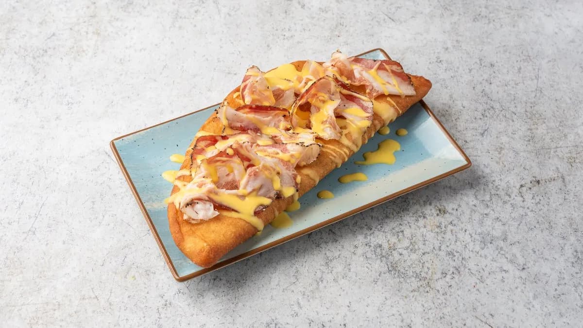 PANZEROTTO CARBONARA