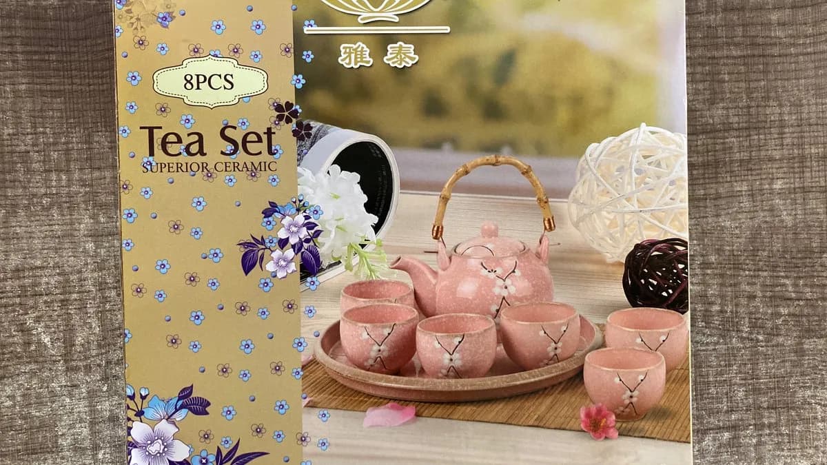 Porcelán teás készlet