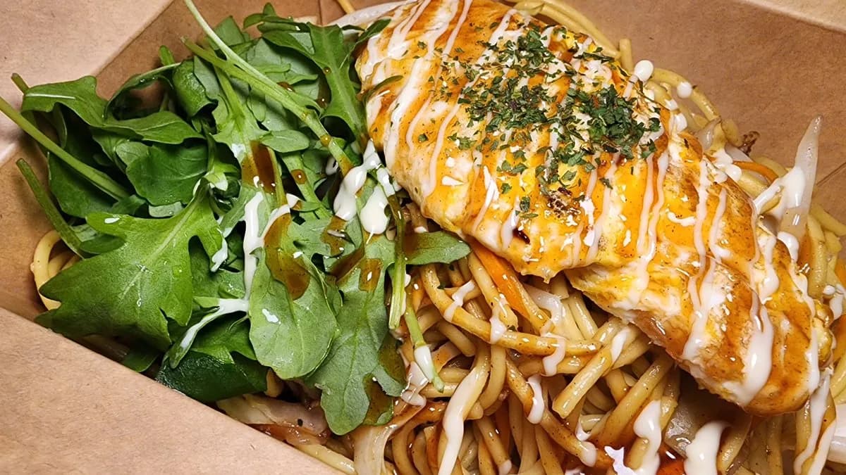 Seafood flavor yakisoba