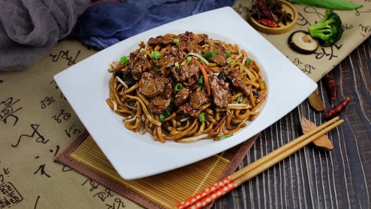 Pirított tészta marhahússal