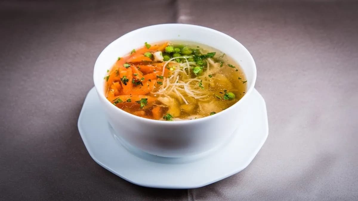 Újházy tyúkhúsleves