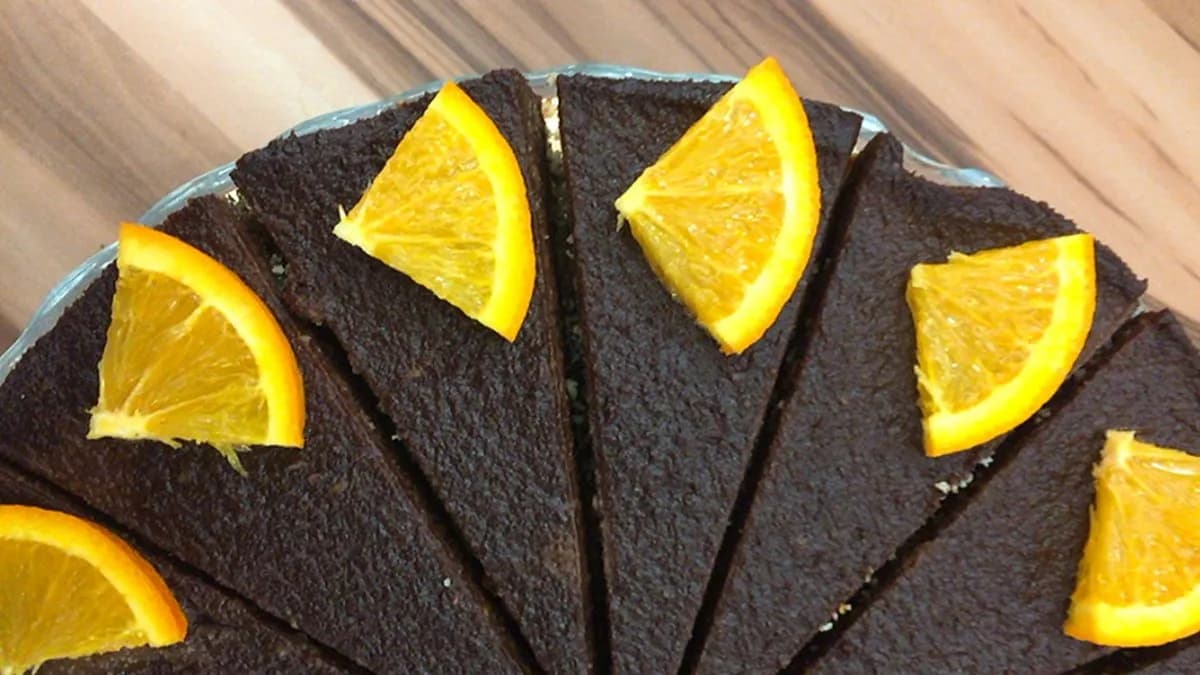 Nyers vegán narancsos csokoládétorta (14 szeletes)