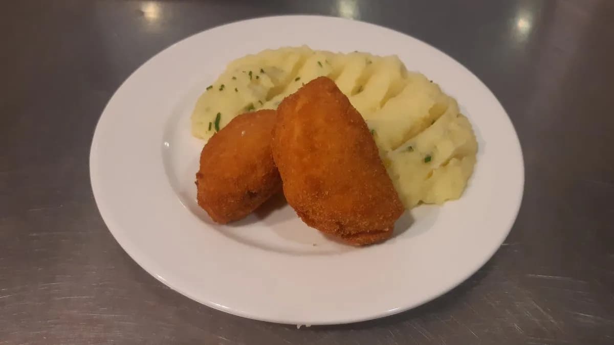 Rántott camembert sajt