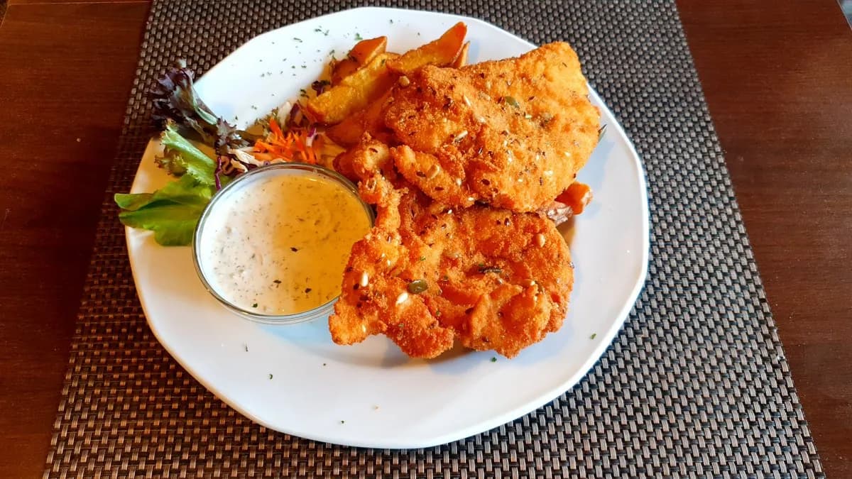 Hidasi sokmagos csirkemell, tzatzikivel steak krumplival