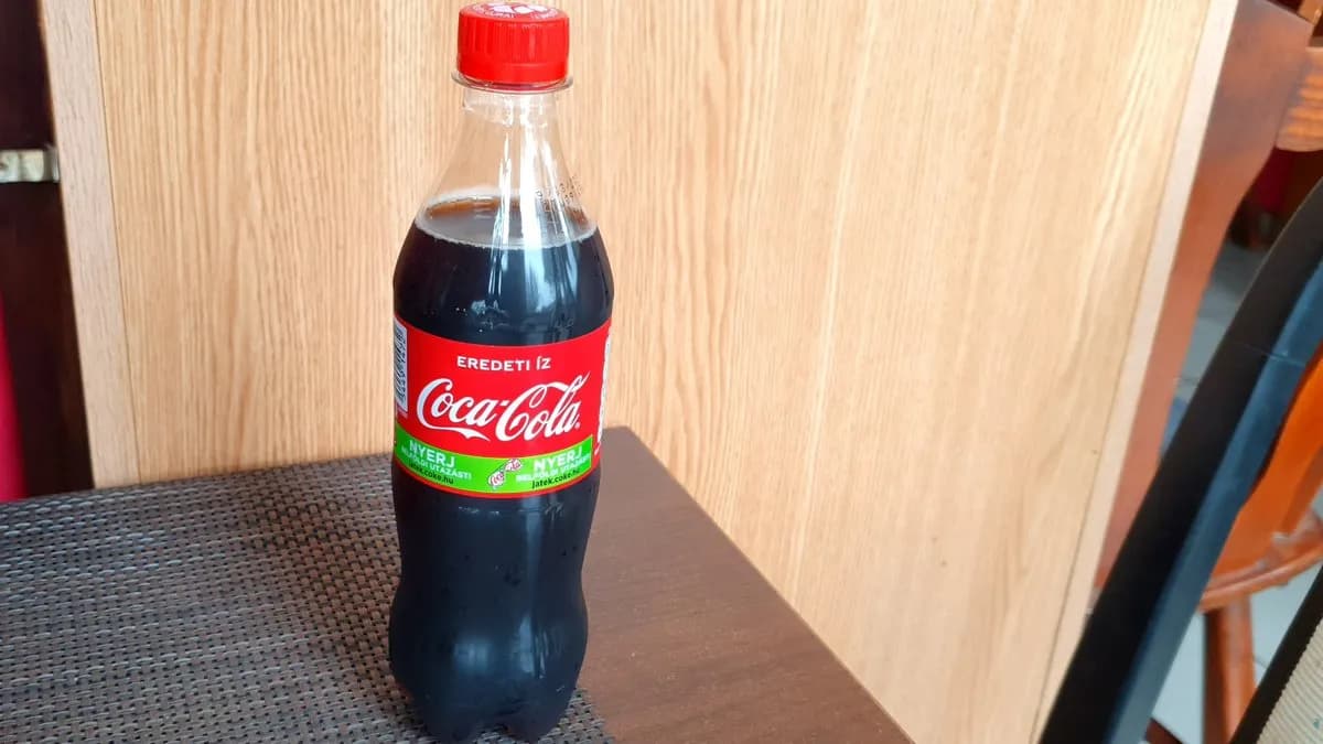 Coca-Cola szénsavas üdítőital 0.5l
