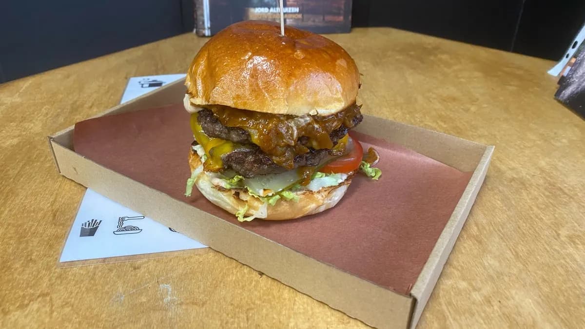 Cheddar & Double Beef Burger