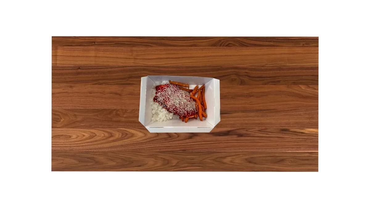 Szezámmagos mézes-chilis csirkemell steak