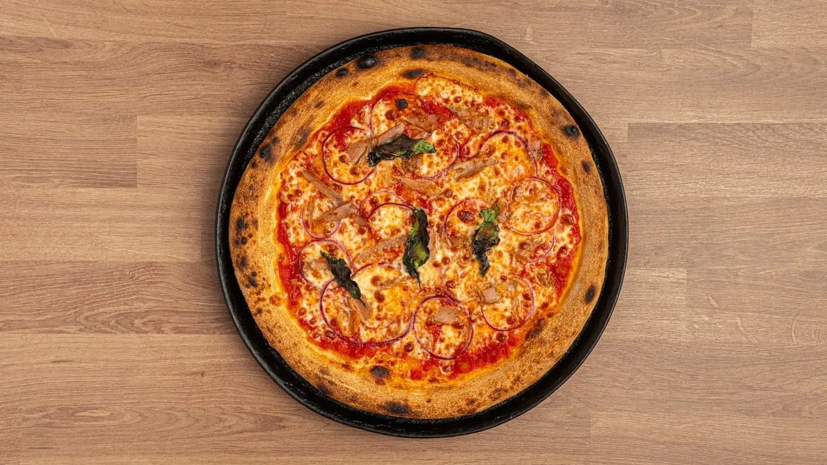 Pizza Tonno E Cipolla