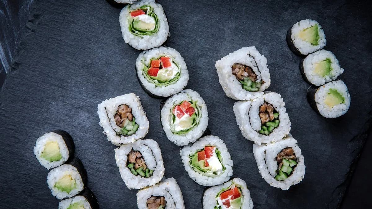 SAISHOKU SUSHI MORIAWASE