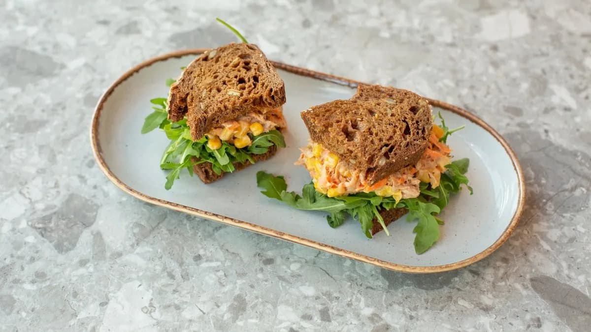 Klasszikus tonhal szendvics