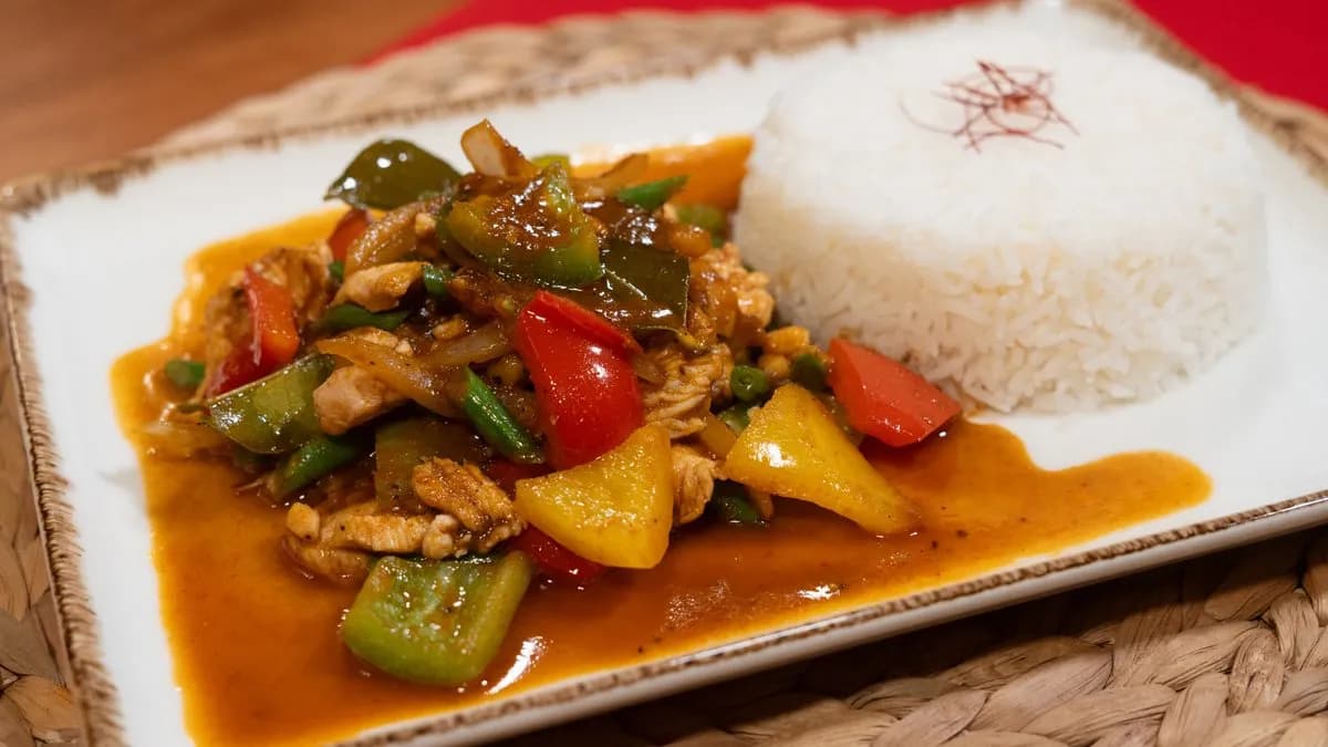 Vörös curry citromfalevéllel csirkével 🌶️🌶️🌶️🌶️