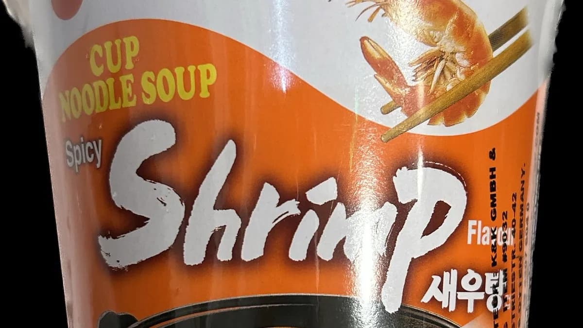 Nongshim kis dobozos rákos leves. 农心小盒虾面