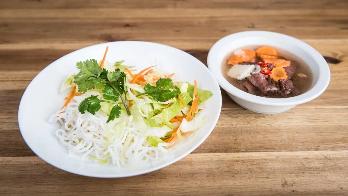 Bun-cha Hanoi - Rizstészta Hanoi módra