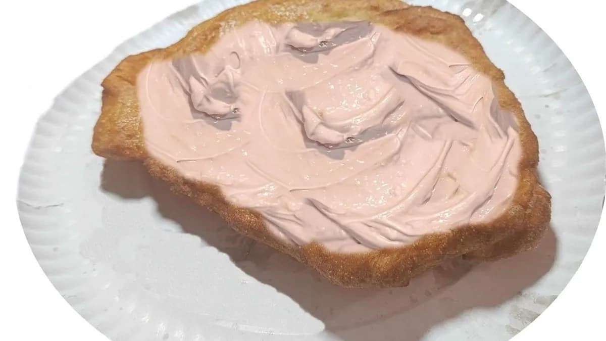 levendula krémes lángos