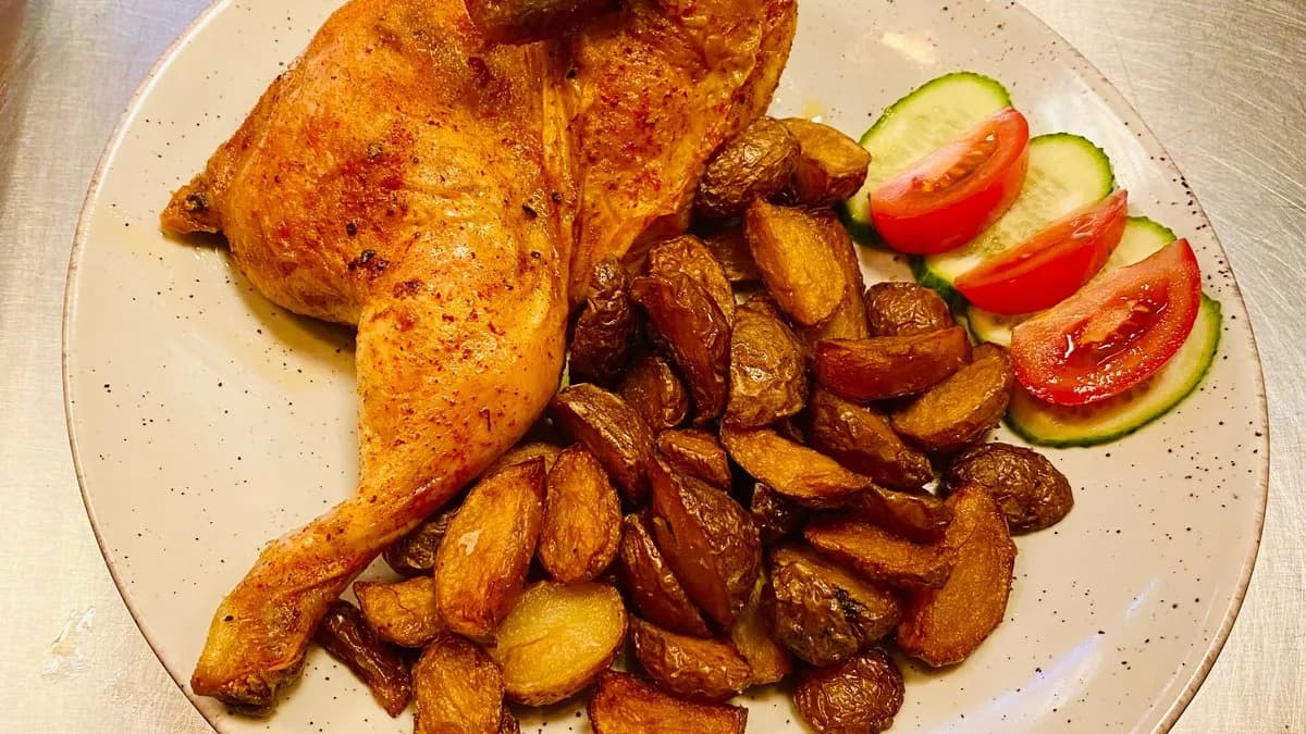 Roston csirke, Pestos kevert salátával