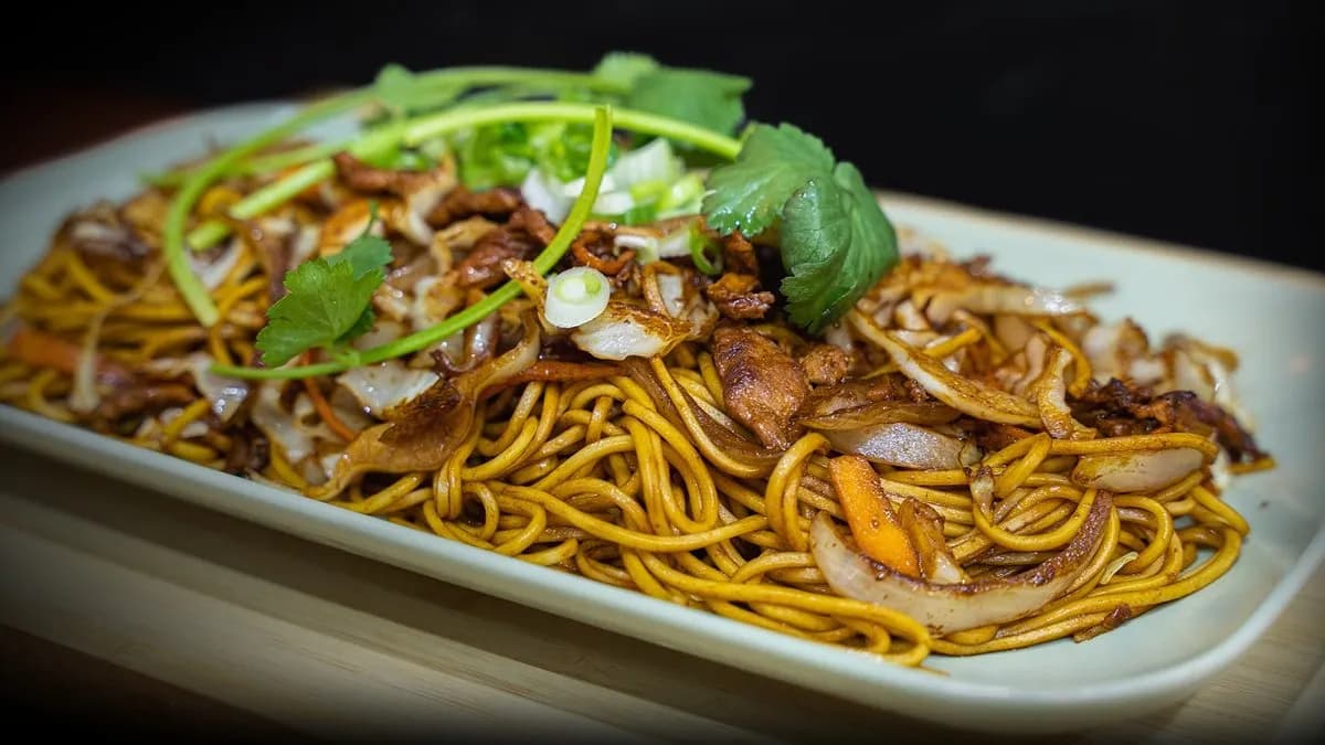 Csirkehúsos pirított tészta