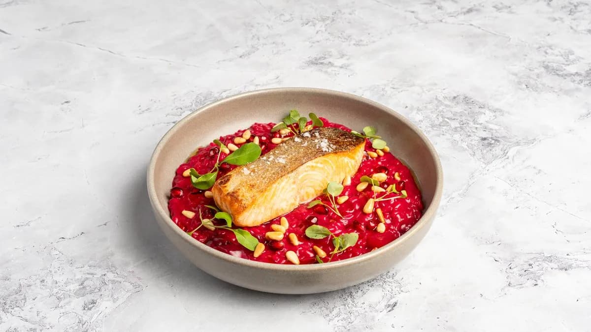 Lazac steak, sushi rizs, teriyaki