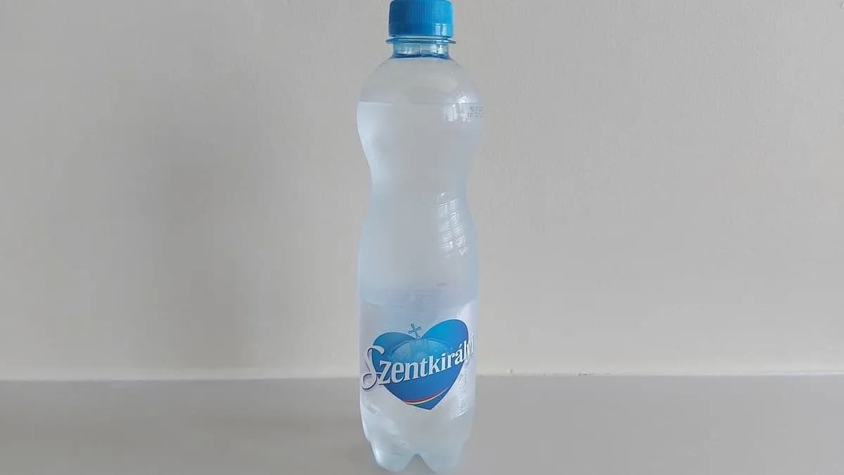 Szent Királyi Ásványvíz szénsavas