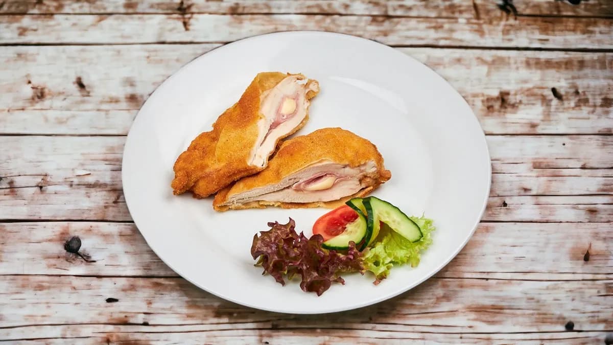 Cordon Bleu választható körettel